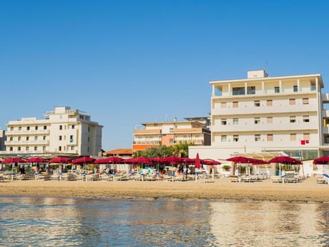 Hotel Tokio Village - Azzurro Club Hotel in Lido di Savio