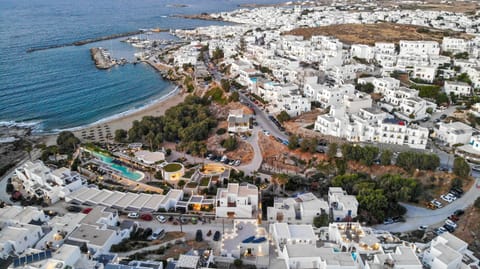 Property building, Day, Neighbourhood, Bird's eye view, Beach, Sea view, Location