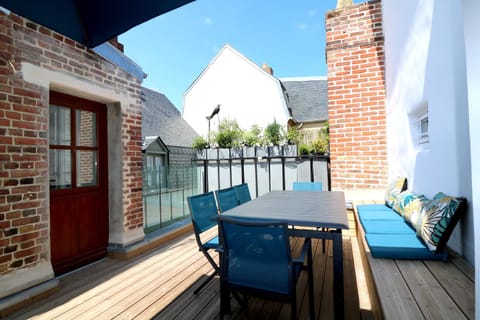 La Canopée de Trouville House in Deauville