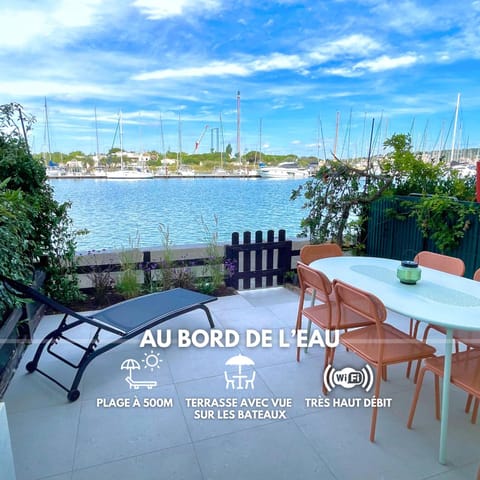 Patio, Day, Natural landscape, Balcony/Terrace, Sea view, Parking