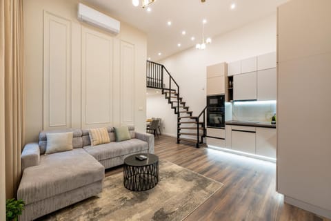 Kitchen or kitchenette, Living room