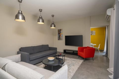 Communal lounge/ TV room, Living room