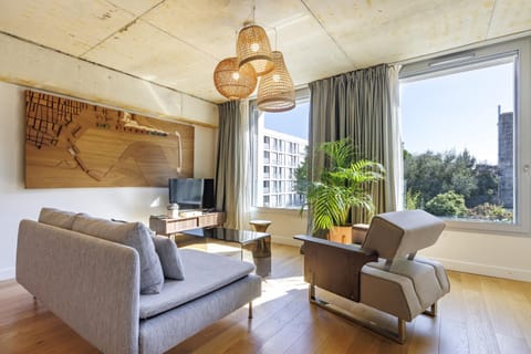 View (from property/room), Living room, Seating area, City view