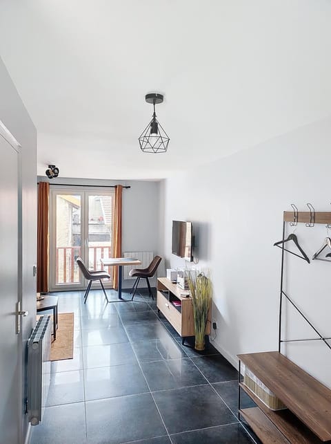 L'atelier d'Anatole Apartment in Oyonnax