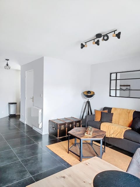 L'atelier d'Anatole Apartment in Oyonnax