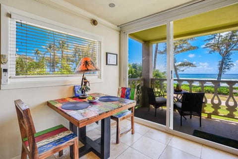 Islander on the Beach 245 Apartment in Waipouli Beach