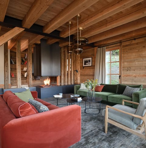 Living room, fireplace