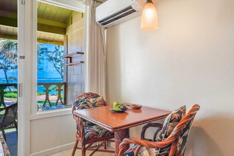 Islander on the Beach 363 Apartment in Waipouli Beach