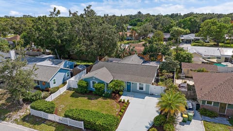Kadima Kottage House in Sarasota