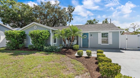 Kadima Kottage House in Sarasota