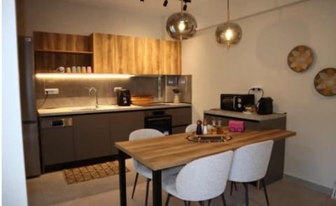 FILIRA Luxurious Apartment - by Ploumis House in Decentralized Administration of Macedonia and Thrace