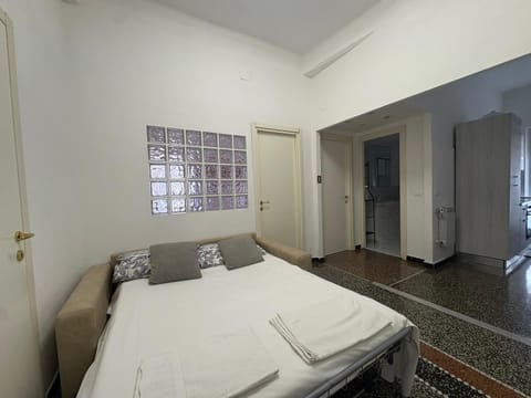 APARTMENT KATE on the PORT Apartment in Genoa