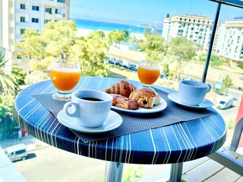 Coffee/tea facilities, Balcony/Terrace, Sea view