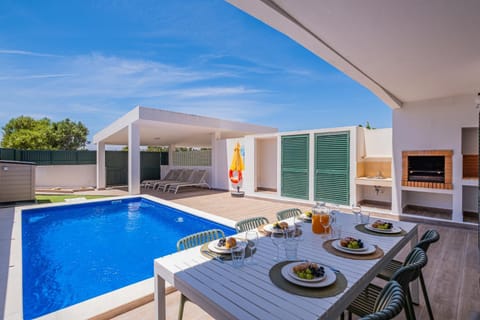 Patio, Pool view, Swimming pool