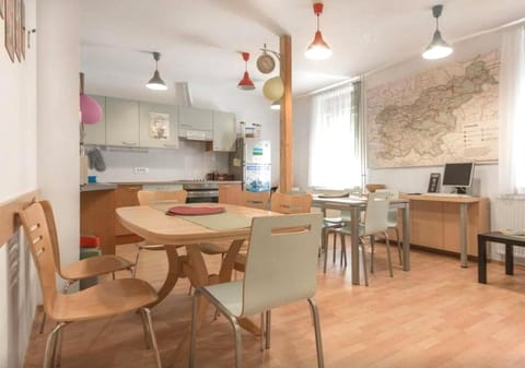 Kitchen or kitchenette, Kitchen or kitchenette, Other