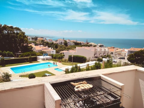 Natural landscape, BBQ facilities, Pool view, Sea view