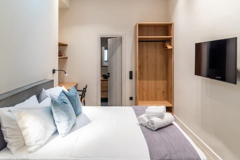 Communal lounge/ TV room, Bed, TV and multimedia, Evening entertainment, Bedroom, towels, wardrobe