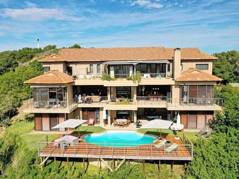 Garden, Swimming pool