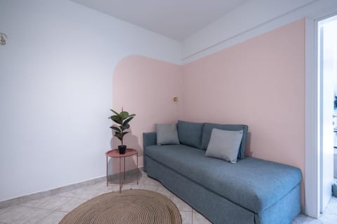 Beachfront Oasis by Luxlikehome House in Halkidiki