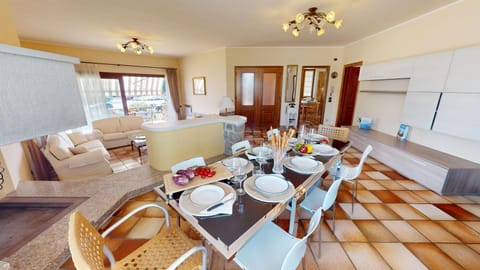 Communal lounge/ TV room, Living room