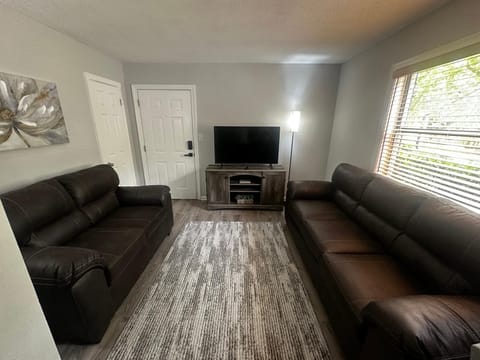 MDKD Private Place Apartment in Decatur