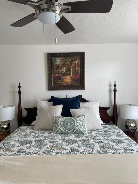 Zion Cottage Glendale House in Glendale