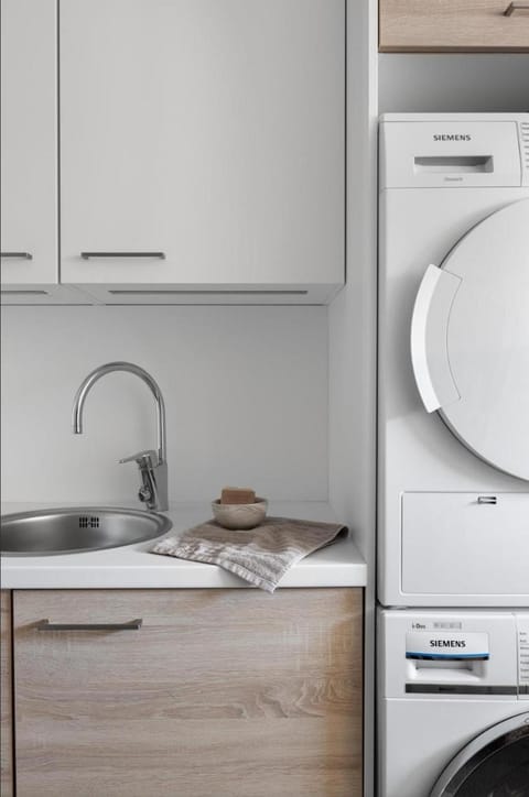 Upea ja hyvin varusteltu paritalohuoneisto lähellä merenrantaa Apartment in Uusimaa