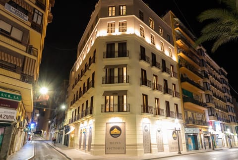 Property building, Location