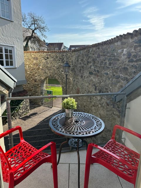 View (from property/room), Balcony/Terrace