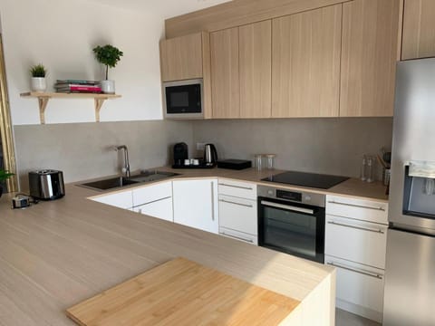 4 pièces Luxe - Accès Piscine Apartment in Cagnes-sur-Mer