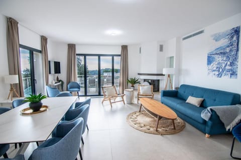 4 pièces Luxe - Accès Piscine Apartment in Cagnes-sur-Mer