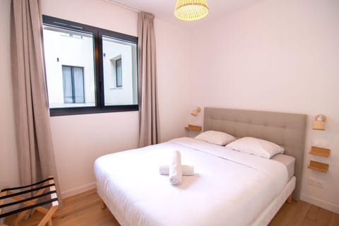 Maisonnette with swimming pool Apartment in Cagnes-sur-Mer