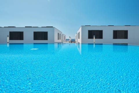 Property building, Pool view, Swimming pool
