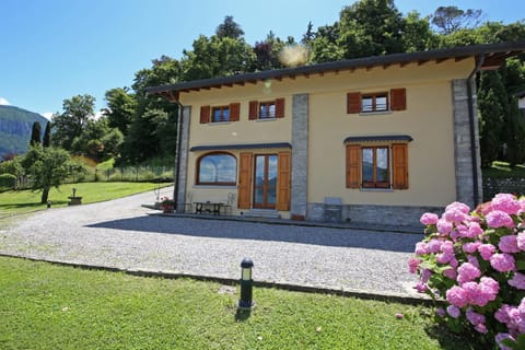 Property building, Garden, Garden view