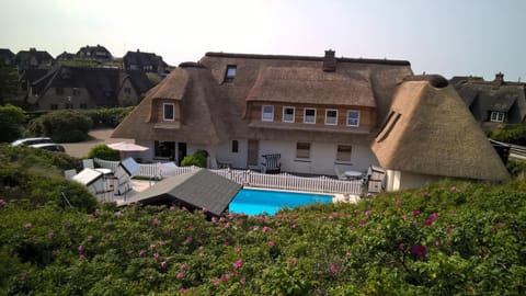 Property building, Pool view