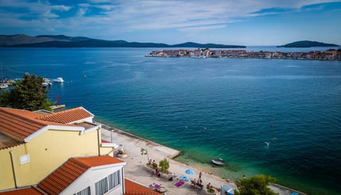 Bird's eye view, Sea view