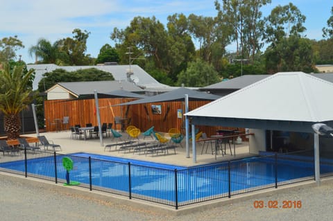 Swimming pool, Swimming pool