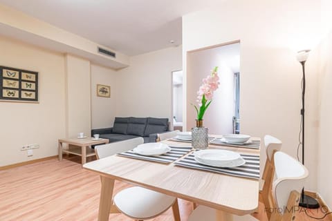 #10OCA7 - Apartamento en Vista Alegre Apartment in Madrid