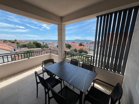 View (from property/room), Balcony/Terrace, Sea view