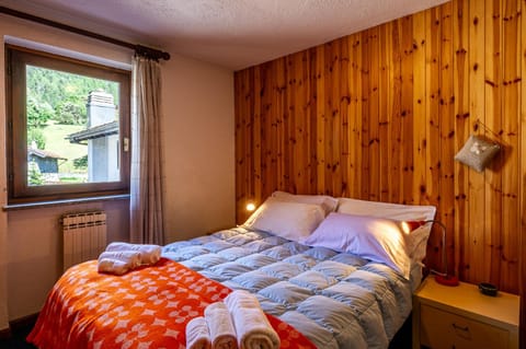 MAISON MOULIN - Relax e vista Montagna - LA THUILE 0107 Apartment in La Thuile