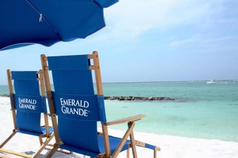 Harborwalk Village Two Bedroom Vacation Rental House in Okaloosa Island