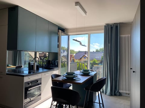 Balcony/Terrace, Kitchen or kitchenette, Dining area, furniture
