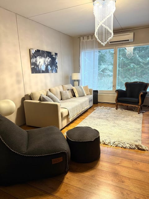 Kaksio paritalossa Apartment in Finland