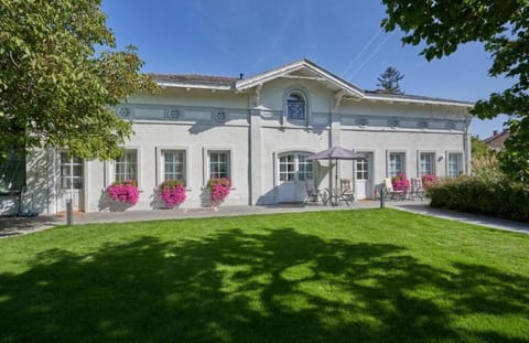 Property building, Garden, Garden view