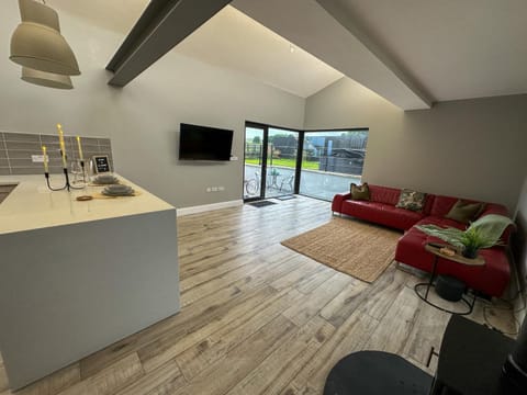 The Hideaway - Luxury Country Retreat Villa in Northern Ireland