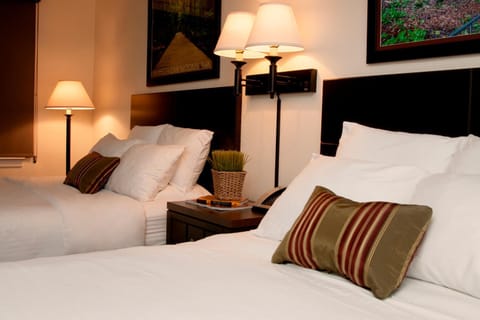 Mammoth Cave Lodge and Cabins Cabin in Kentucky