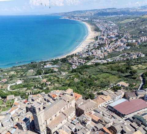 Natural landscape, City view