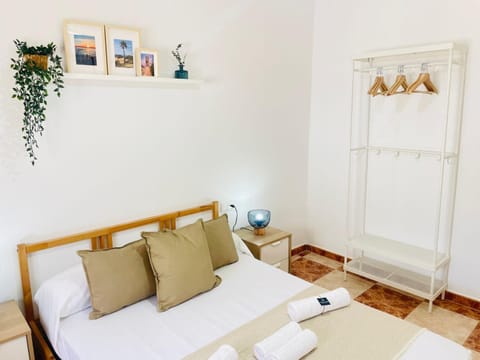 Bed, Bedroom, wardrobe