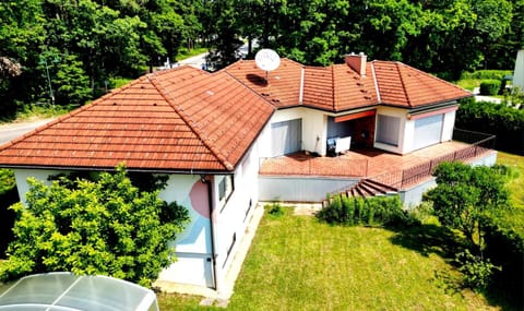 Property building, Garden view