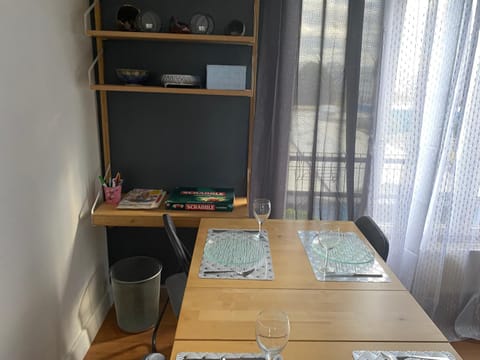 Grand logement 5 min de Paris Apartment in Aubervilliers
